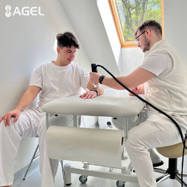 Terapia rázovou vlnou je účinná pomoc pri chronickej bolesti