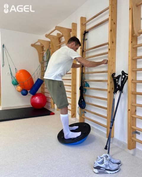 2. Tomáš Stromček na rehabilitácii v Nemocnici AGEL Bratislava