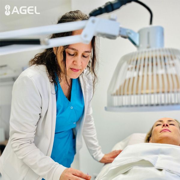 No, acupuncture is not just for those who believe in it. The therapeutic method of Oriental medicine is becoming increasingly popular in Slovakia as well.